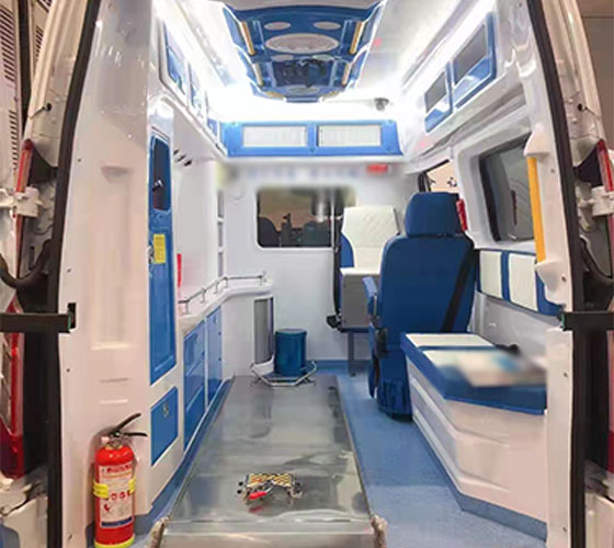 盐源县车辆内部展示