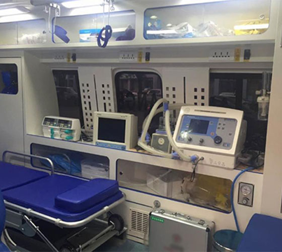 盐源县车辆内部展示